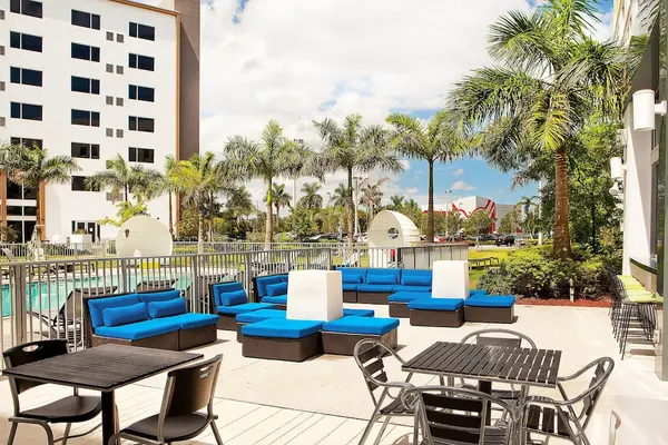 Photo 1 - Aloft Miami Doral