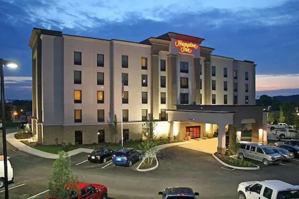 Photo 1 - Hampton Inn Waynesburg