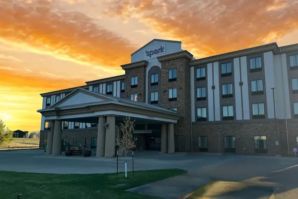 Photo 1 - Spark by Hilton Glendive