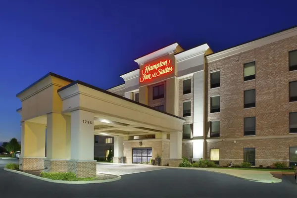 Photo 1 - Hampton Inn & Suites Elyria