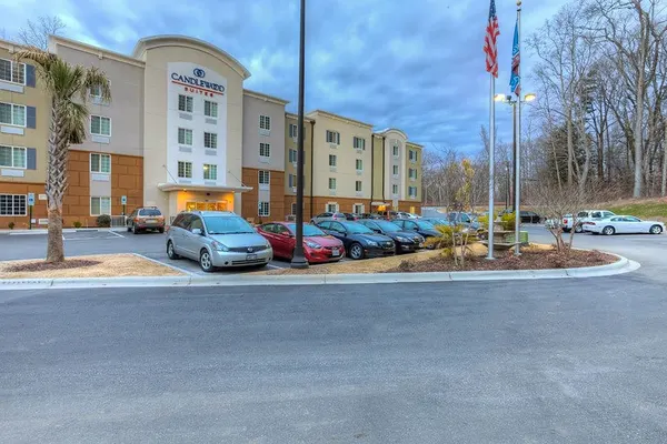 Photo 1 - Candlewood Suites Mooresville/Lake Norman,NC by IHG