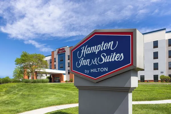 Photo 1 - Hampton Inn & Suites Harrisburg/North