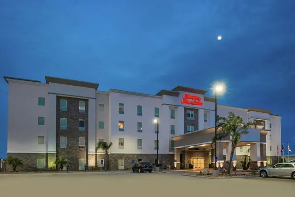 Photo 1 - Hampton Inn & Suites Port Aransas