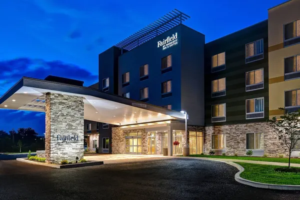 Photo 1 - Fairfield Inn & Suites by Marriott Selinsgrove