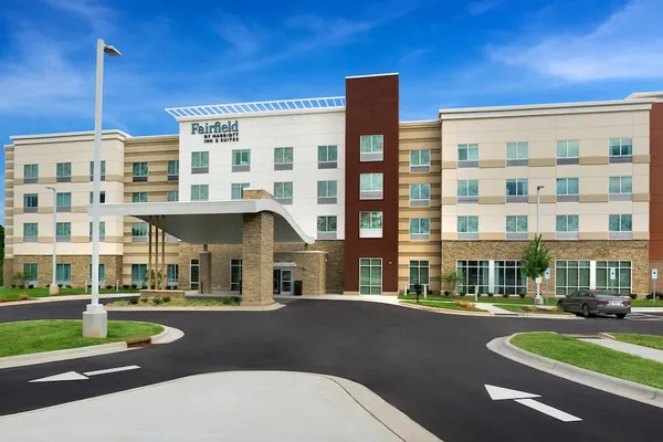 Photo 1 - Fairfield Inn & Suites by Marriott Statesville