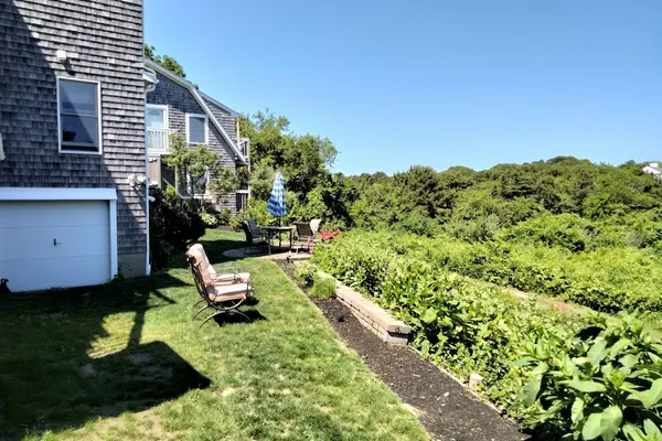 Photo 1 - An English Garden Bed & Breakfast
