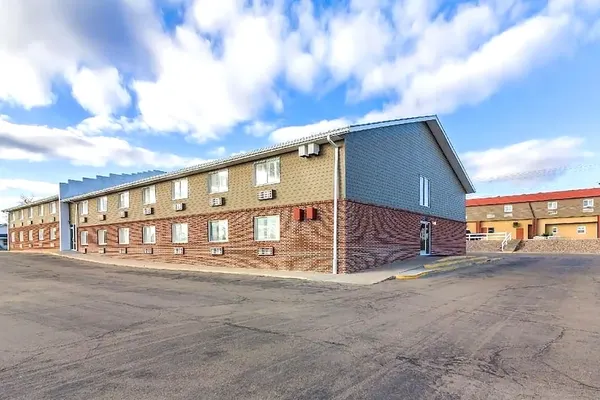 Photo 1 - Sky-Palace Inn & Suites McCook