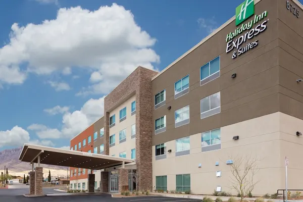 Photo 1 - Holiday Inn Express and Suites El Paso North, an IHG Hotel