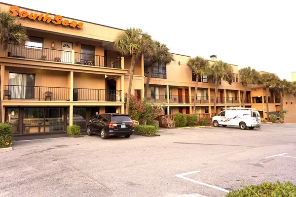 Photo 1 - South Seas Ocean Front