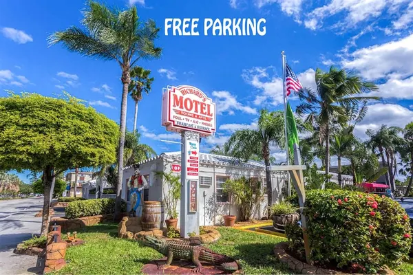 Photo 1 - Richard's Motel