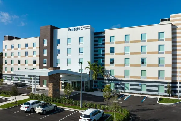 Photo 1 - Fairfield Inn & Suites by Marriott West Palm Beach