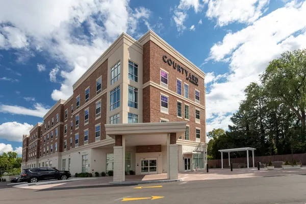 Photo 1 - Courtyard by Marriott Rochester Downtown