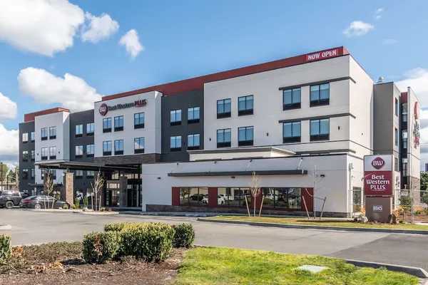 Photo 1 - Best Western Plus Tacoma Hotel