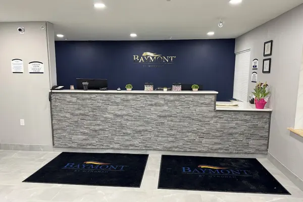 Photo 1 - Baymont by Wyndham Dickinson