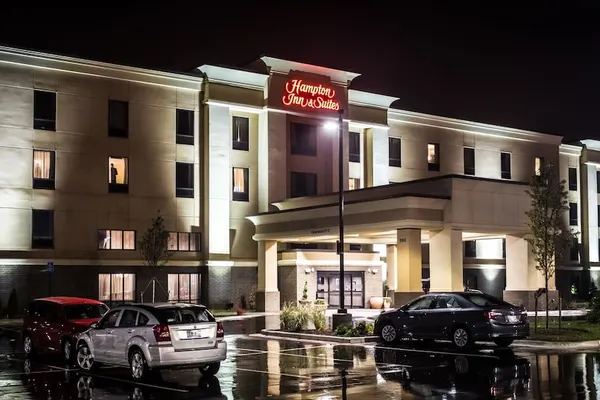 Photo 1 - Hampton Inn & Suites Lansing West