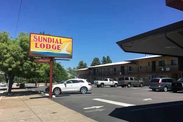 Photo 1 - Sundial Lodge