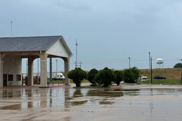 Photo 1 - Days Inn by Wyndham Navasota