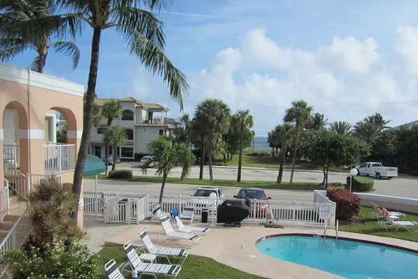 Photo 1 - Coral Key Inn