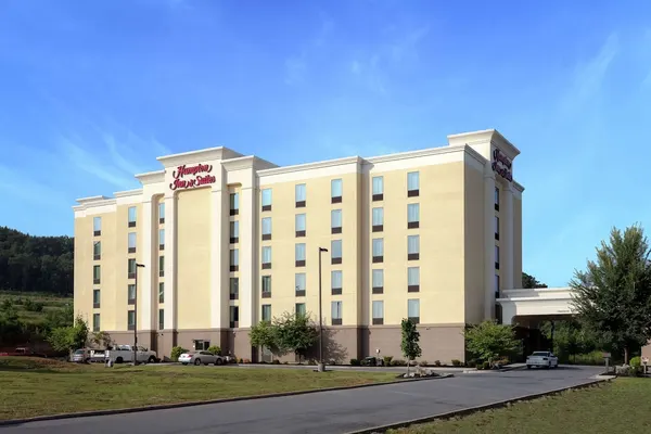 Photo 1 - Hampton Inn & Suites Adairsville-Calhoun Area