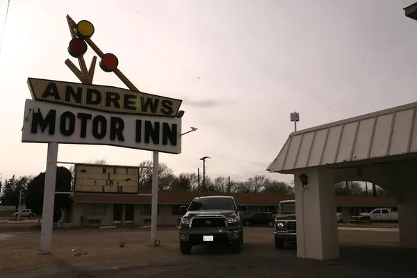 Photo 1 - Andrews Motor Inn