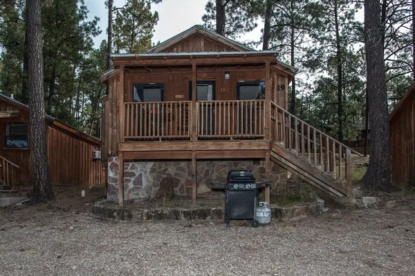 Photo 1 - Mechem Dr Apache Village & Cabins by VTrips
