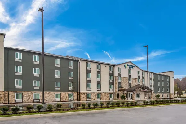 Photo 1 - WoodSpring Suites Tampa Airport North Veterans Expressway