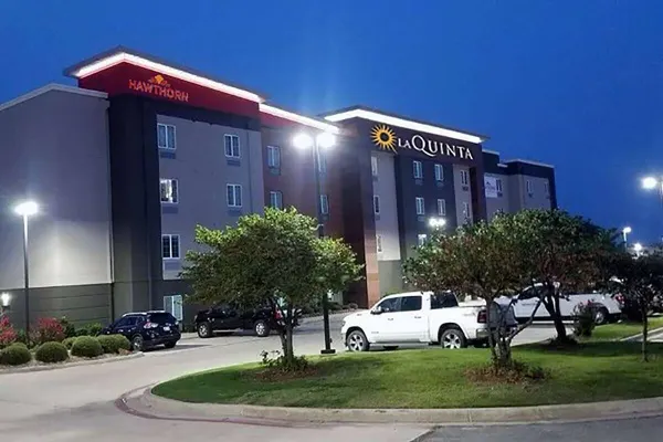 Photo 1 - La Quinta Inn & Suites By Wyndham Ardmore