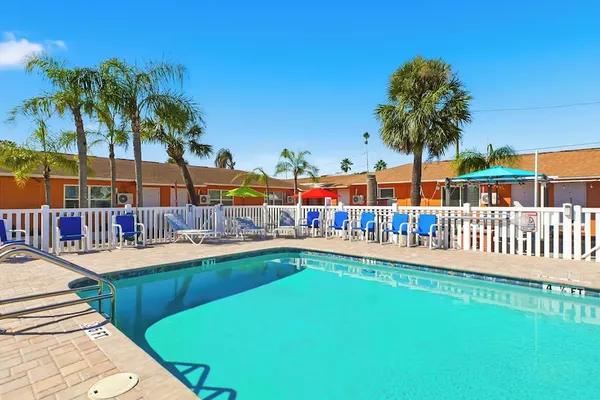 Photo 1 - Bella Sirena Inn