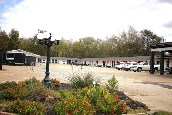 Photo 1 - Rodeway Inn