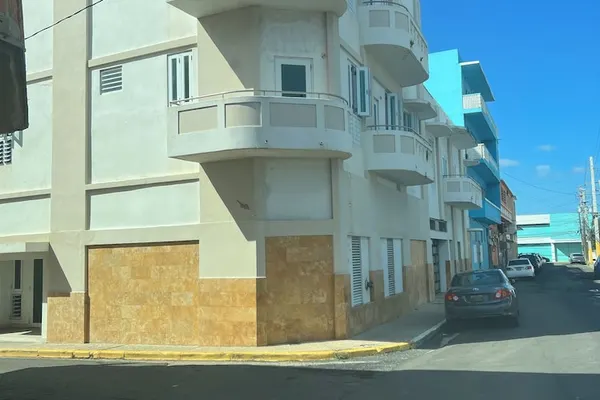 Photo 1 - Arecibo Hotel 2105