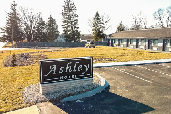 Photo 1 - Ashley Motel