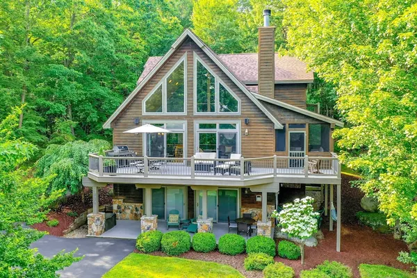 Photo 1 - Play-a-way Chalet