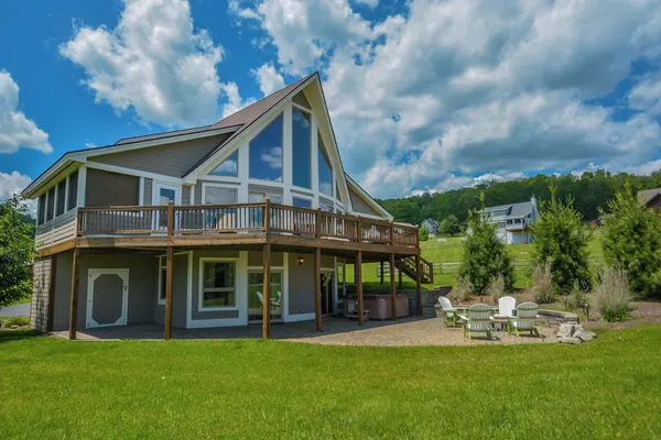 Photo 1 - Windsor House by Taylor Made Deep Creek