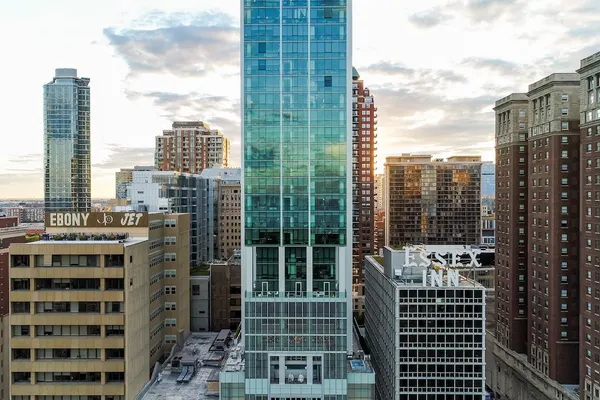 Photo 1 - Sentral Michigan Avenue
