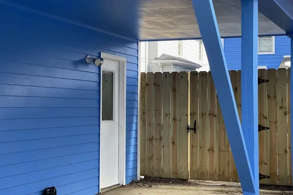 Photo 1 - Blues House