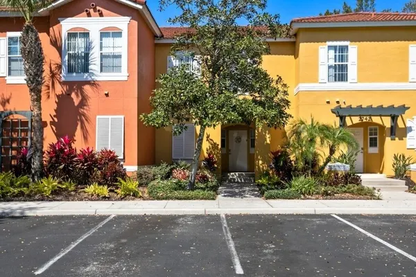 Photo 1 - 3 Bed Th 2 Miles From Disney Entrance Kissimmee 3 Bedroom Townhouse by Redawning
