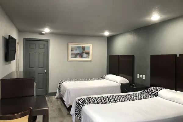Photo 1 - Budget Inn Valparaiso Niceville EglinAFB