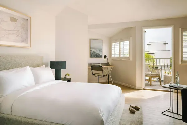 Photo 1 - La Ensenada Hotel Laguna Beach, Sonder by Marriott Bonvoy