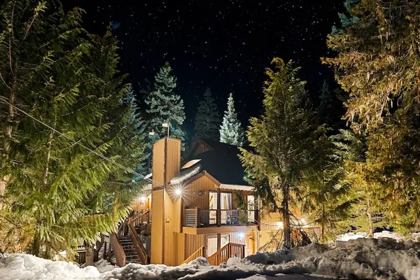 Photo 1 - LOGE Alta Crystal