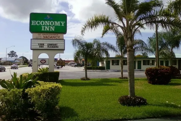 Photo 1 - Economy Inn