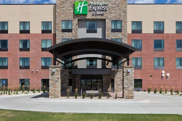 Photo 1 - Holiday Inn Express Hotel & Suites Fort Dodge, an IHG Hotel