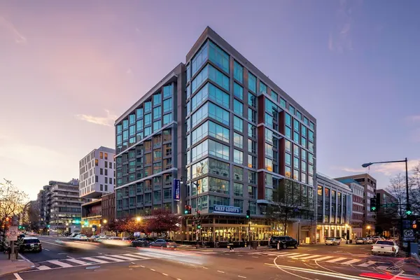 Photo 1 - Hilton Garden Inn Washington DC/Georgetown Area