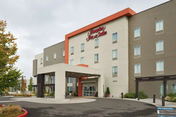 Photo 1 - Hampton Inn & Suites Portland/Vancouver