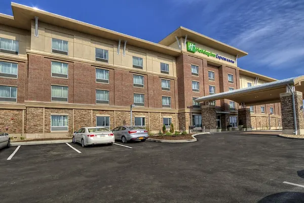 Photo 1 - Holiday Inn Express & Suites Pittsburgh SW - Southpointe, an IHG Hotel