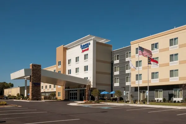 Photo 1 - Fairfield Inn & Suites by Marriott Fayetteville North