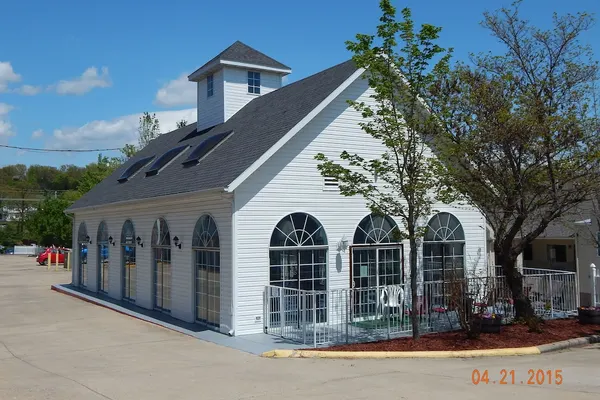 Photo 1 - Carriage House Inn