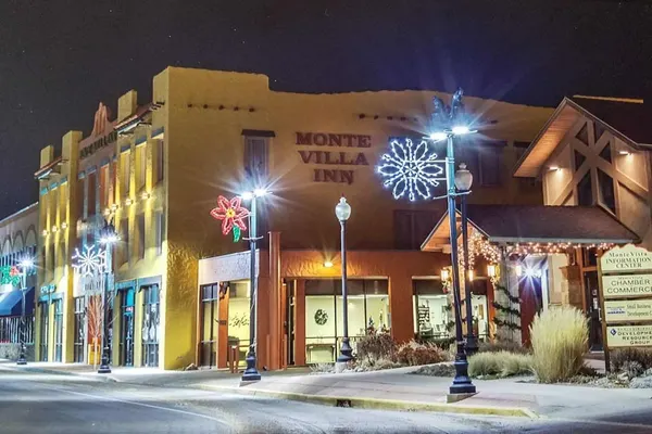 Photo 1 - Monte Villa Hotel