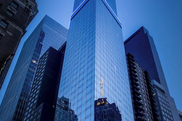 Photo 1 - Courtyard by Marriott New York Manhattan / Central Park