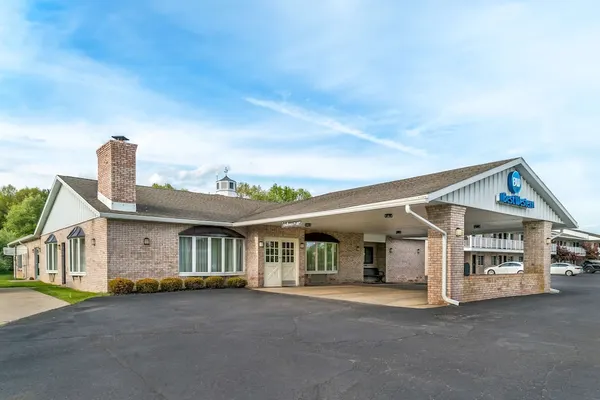 Photo 1 - Best Western Of Hartland