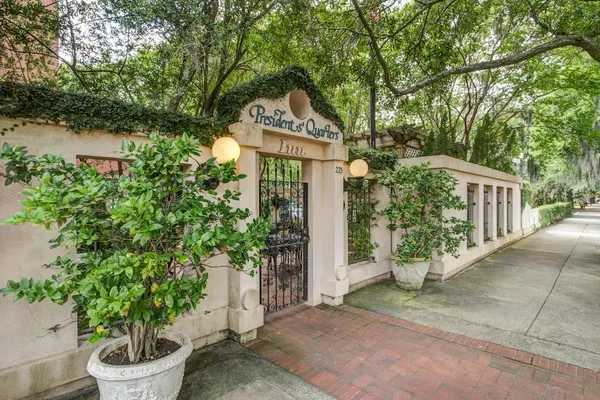 Photo 1 - The Presidents' Quarters Inn